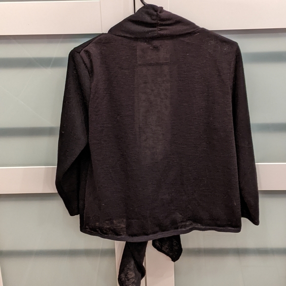 Black VanHuesen Studio Cardigan - Picture 3 of 4